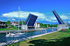 Returing to Round Lake